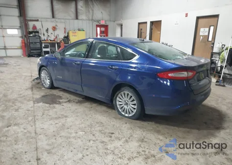 2013 Ford Fusion Hybrid Se from USA, damaged, VIN 3FA6P0LU7DR220445